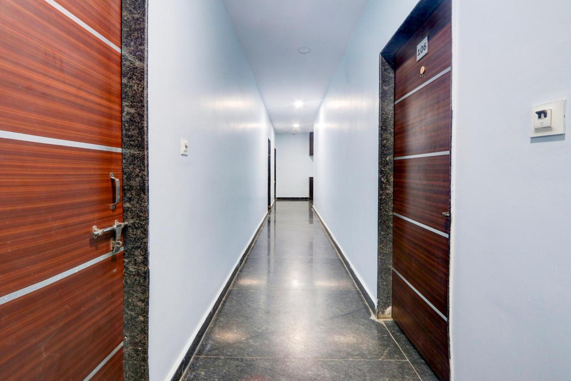 Hotel O Moon Light Nizamabad Екстериор снимка